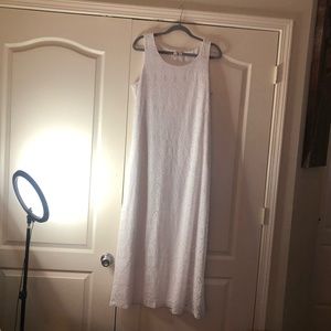 Tacera Dress EC/White lace maxi dress size 1X